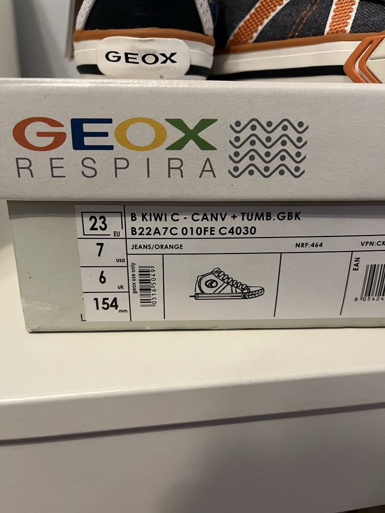 Нови Детски кецове Geox, 23 номер