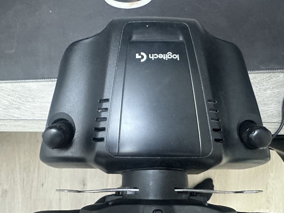 Logitech G29 (PC PS3 PS4 PS5)