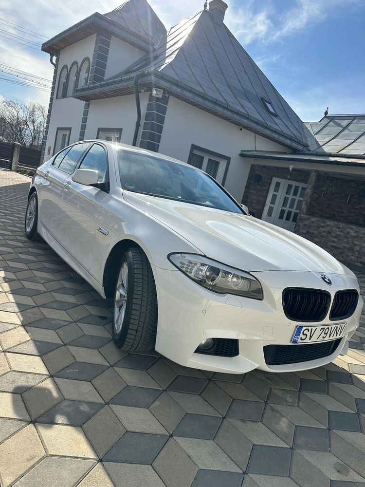 BMW F10 520d Manual | Navi Prof | Xenon | Head-Up | Hi-FI