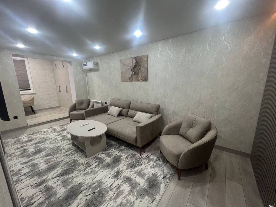 Ц6 Аккурганская 3/3/4 (70м2)