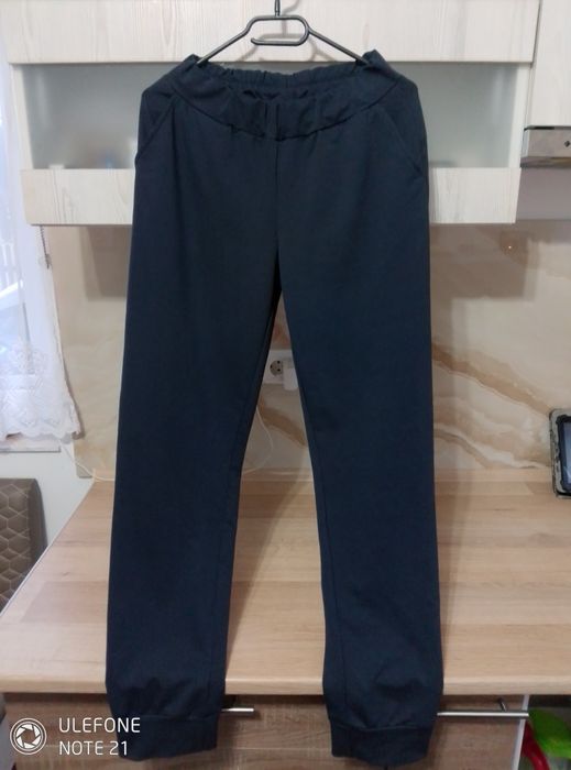 Costum de sport pentru femei