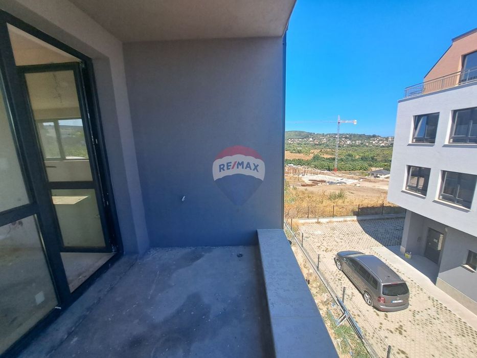 Продава се Двустаен апартамент в Варна, м-т Траката - 76 кв.м за 1435 €/кв.м - Снимка #10