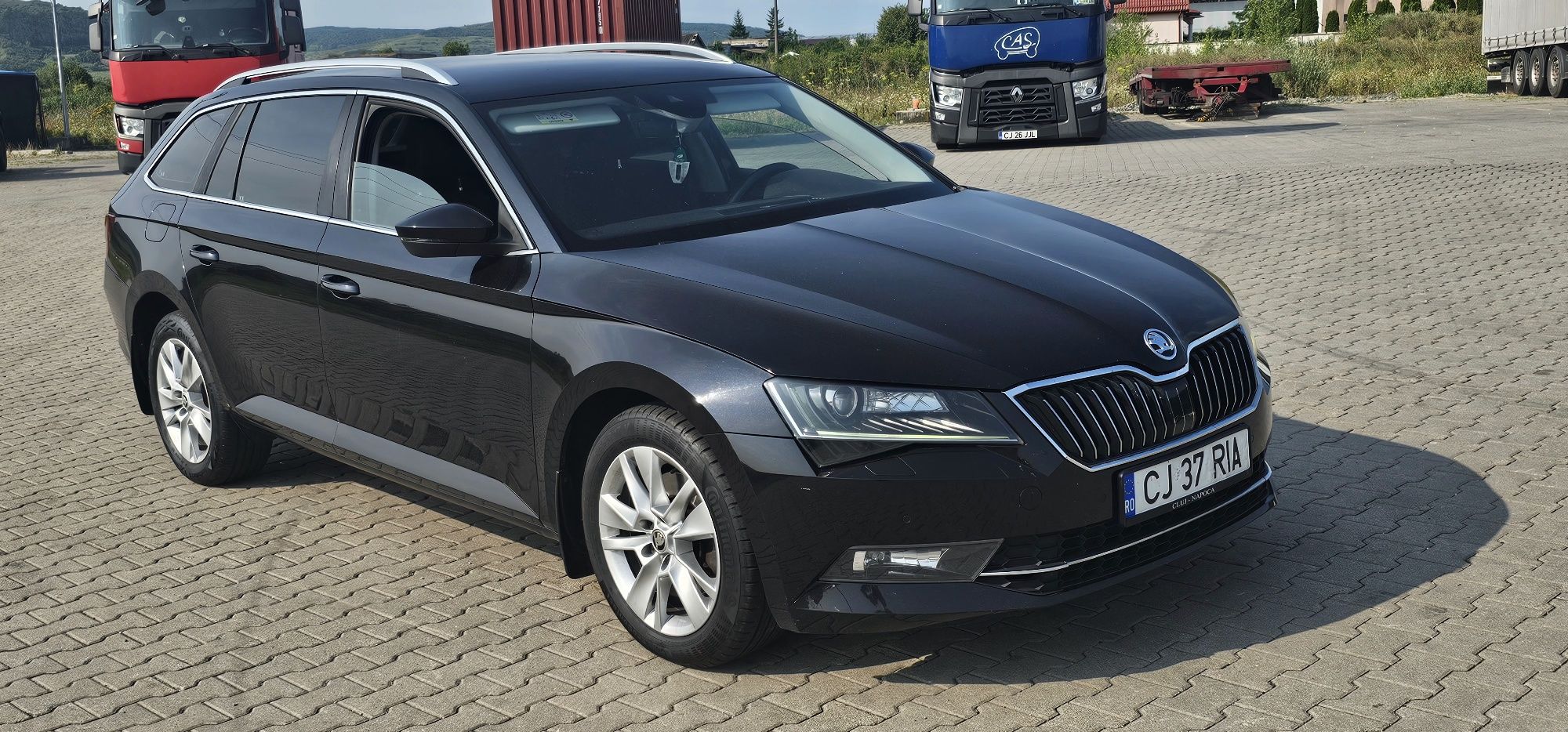 Vând Skoda Superb 3 2.0 tdi break