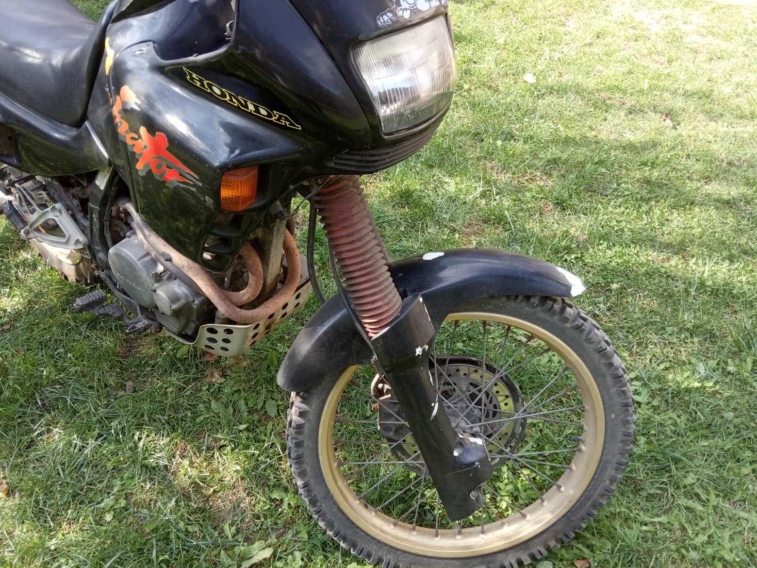 ЛИКВИДАЦИЯ!!! Honda NX 650 Dominator – кросов мотор, без документи
