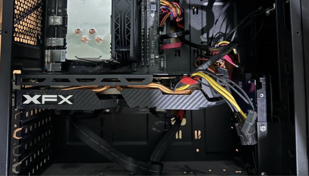 Rx 580 8gb 256bit ddr5 XFX bodel 8 pin