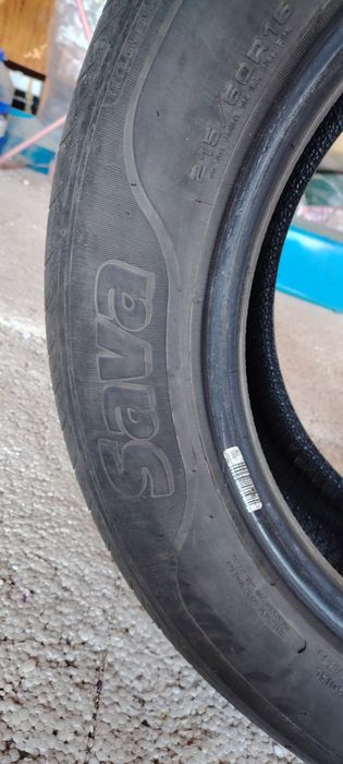 Anvelope vara 215/60/R16