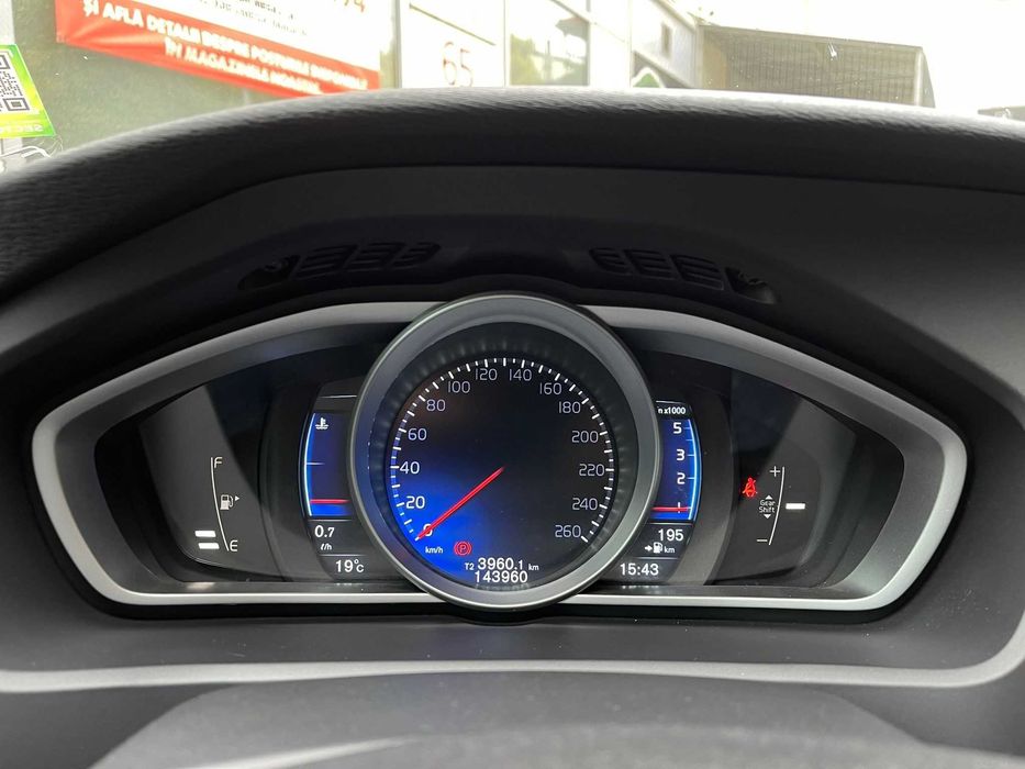 De vanzare Volvo V40