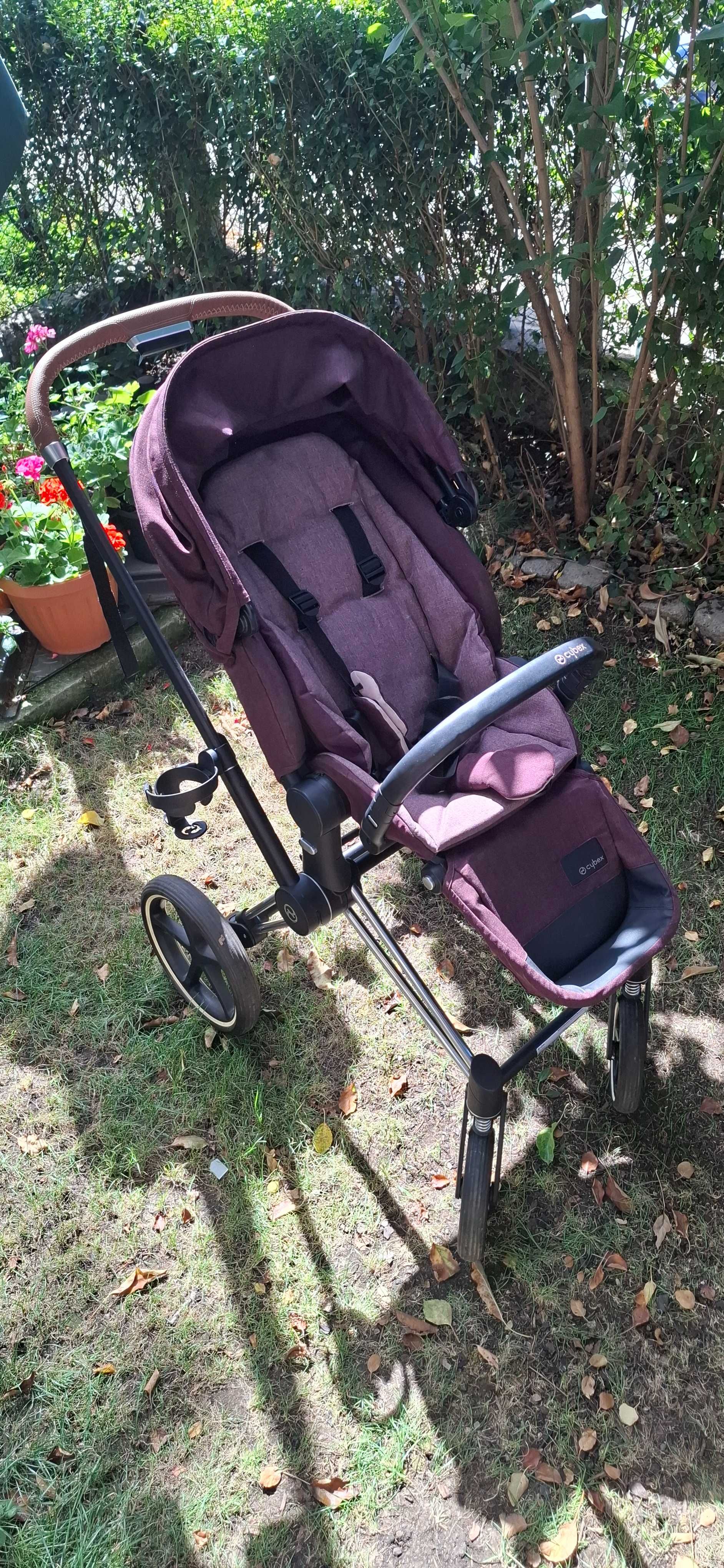 Cybex Priam Lux Platinum - комплект + 2 летни коша