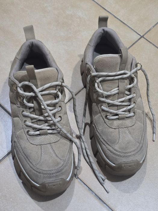 Vand Pantofi sport  ZARA