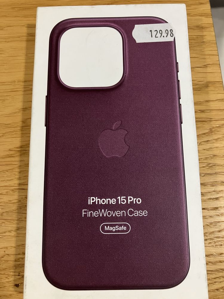 Калъф iphone 15 pro оригинален