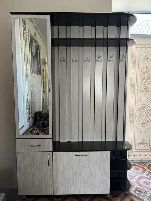 Прихожка срочно сотилади нархини келишамиз