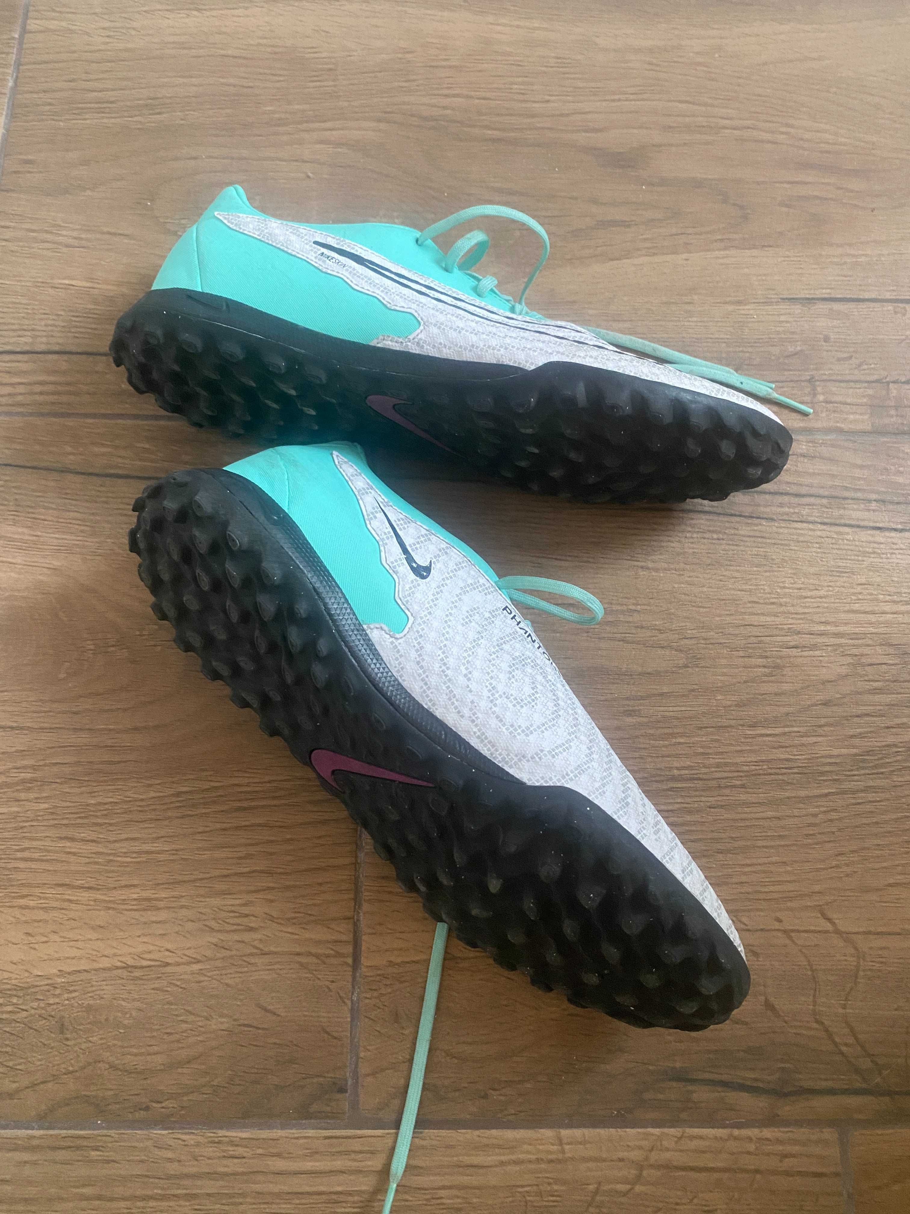 Мъжки стоножки Nike Phantom GX номер 44 – бели зелени