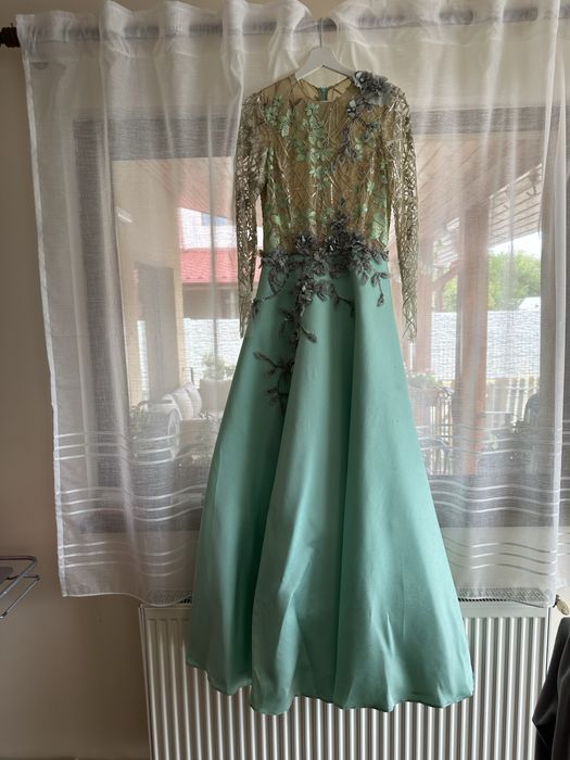 Rochie facuta pe comanda