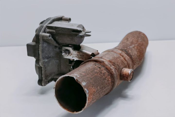 Clapeta toba 147B08010RC Mercedes-Benz Citan W415 seria