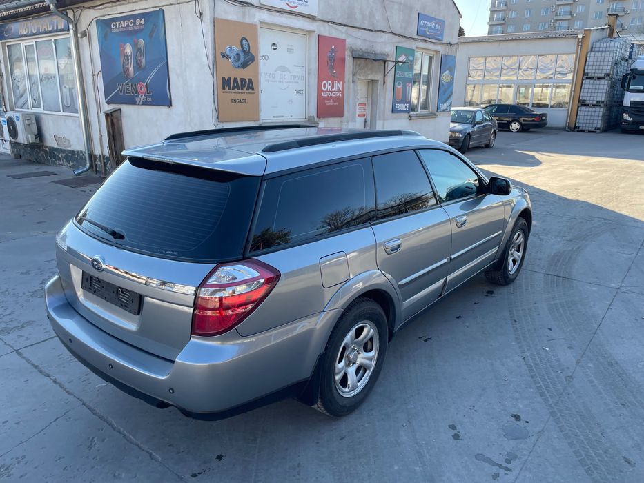 Субару Аутбак 2.5 Автоматик