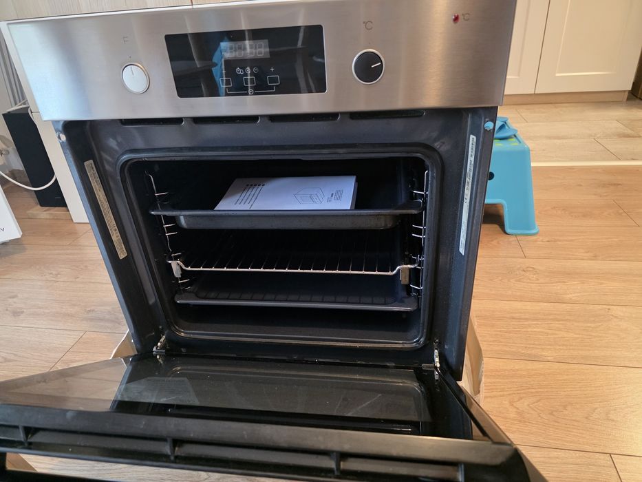 Фурна за вграждане Whirlpool AKP 745 IX - за ремонт или части