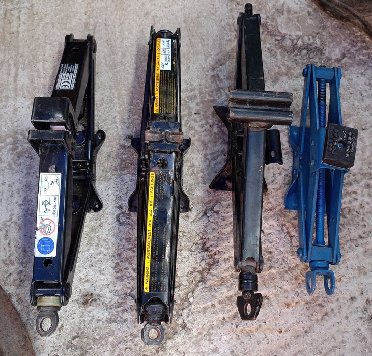 Cric auto universal