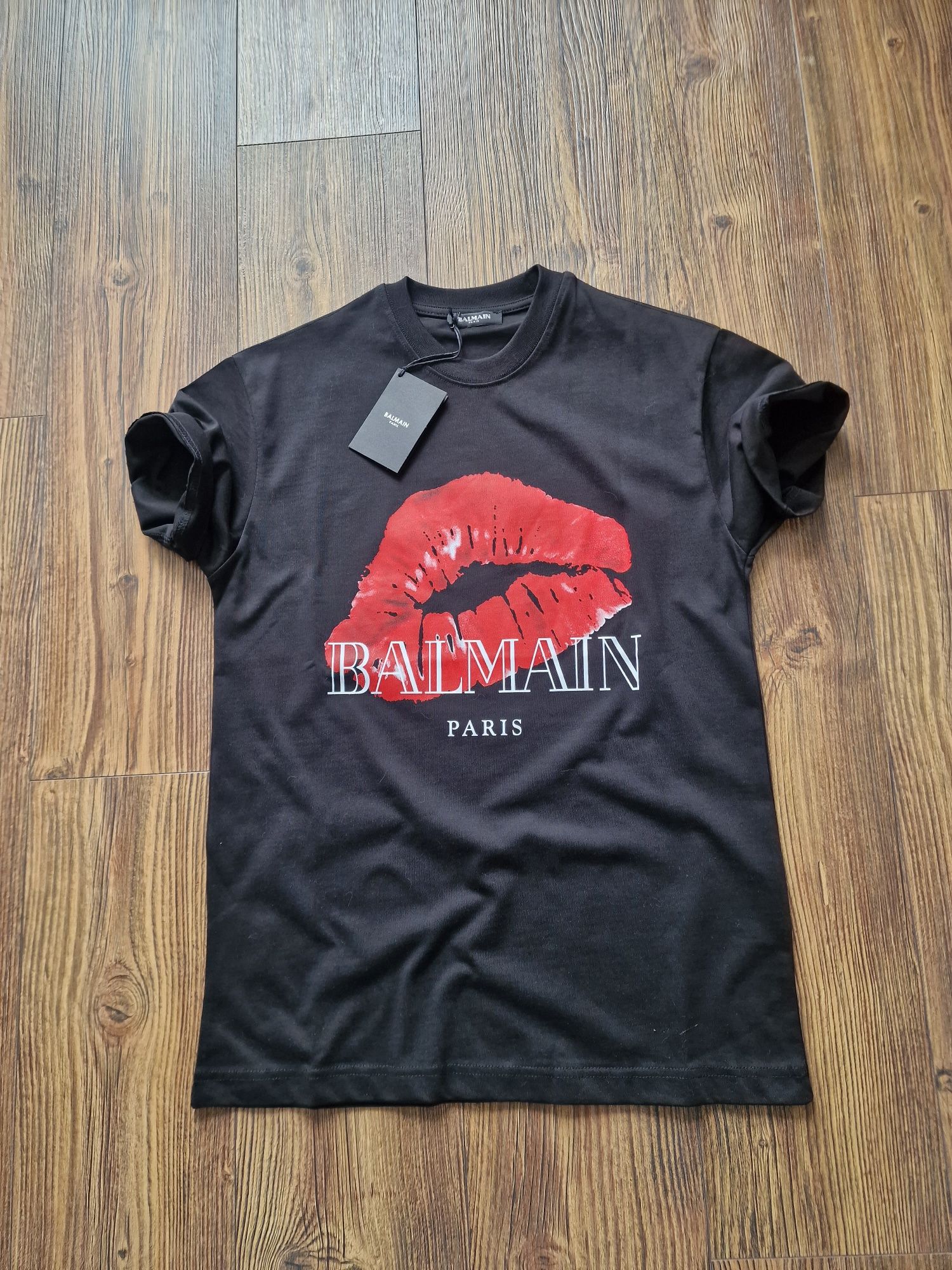 Страхотна мъжка тениска BALMAIN размер  S M L XL 2XL