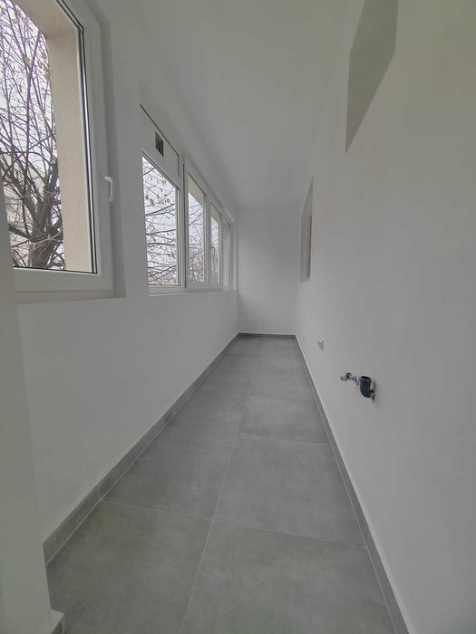 Apartament 3 camere renovat complet - etaj 1/4 - Metrou Titan