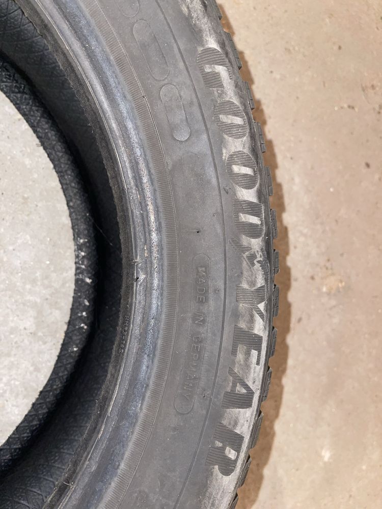 Зимни гуми - Goodyear Ultra Grip 205/55/16