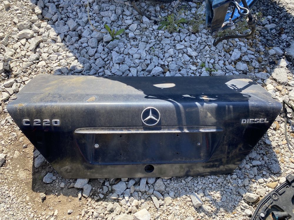 Заден капак мерцедес mercedes w202 ц 180 ц 220 ц 230 1998 г