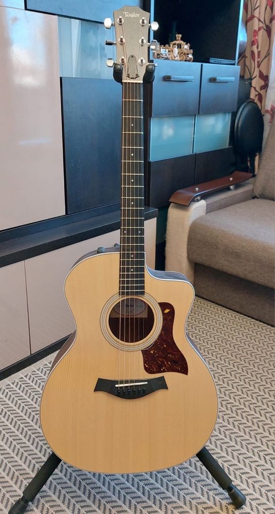 Chitară TAYLOR 214 CE cu stativ Fender si Toc original