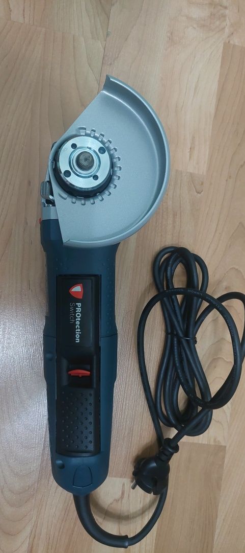 НОВ Професионален Ъглошлайф "BOSCH" 125 mm, 1100W