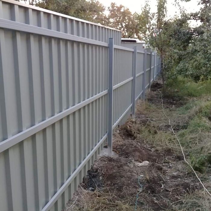 Meseriasi in constructii garduri de peste 10 ani, construim începând d