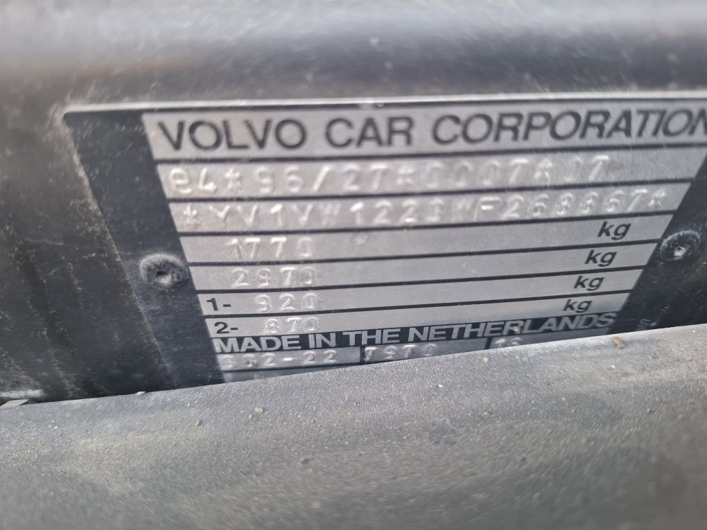 Piese/Dezmembrez Volvo V40 Kombi 1.8i