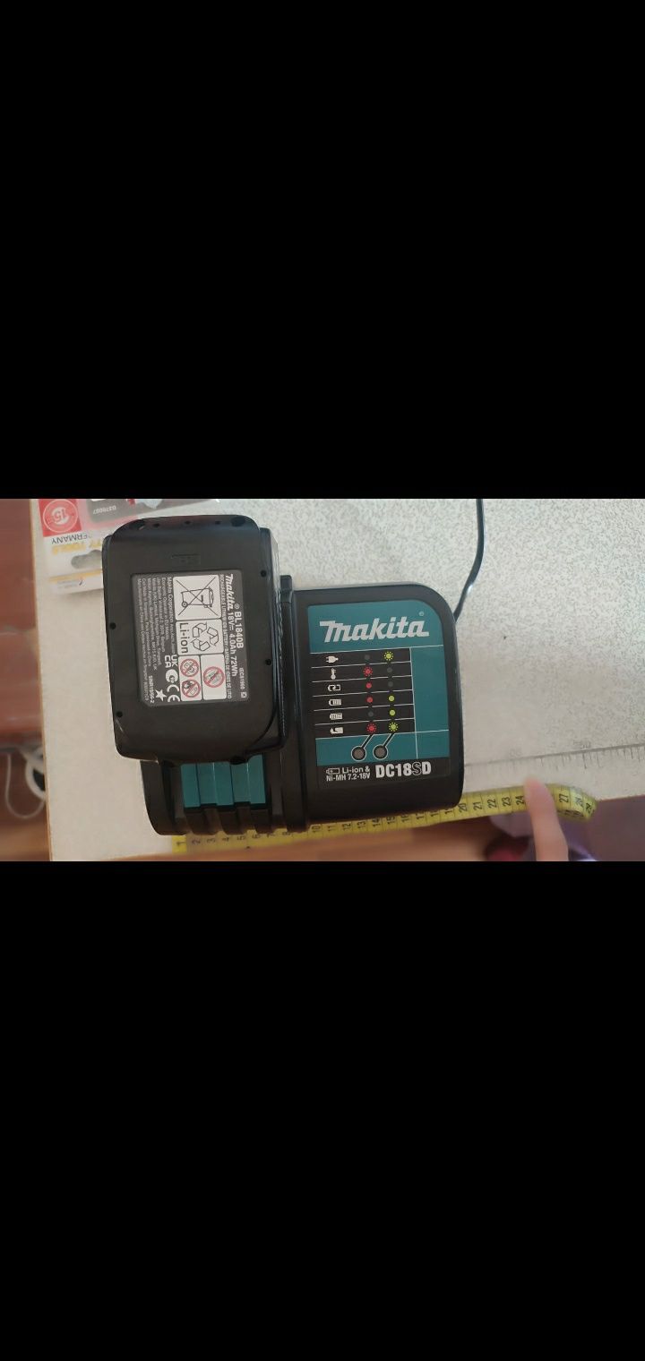 Перфоратор MAKITA