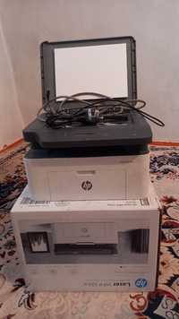 Принтер HP Laser MF135W