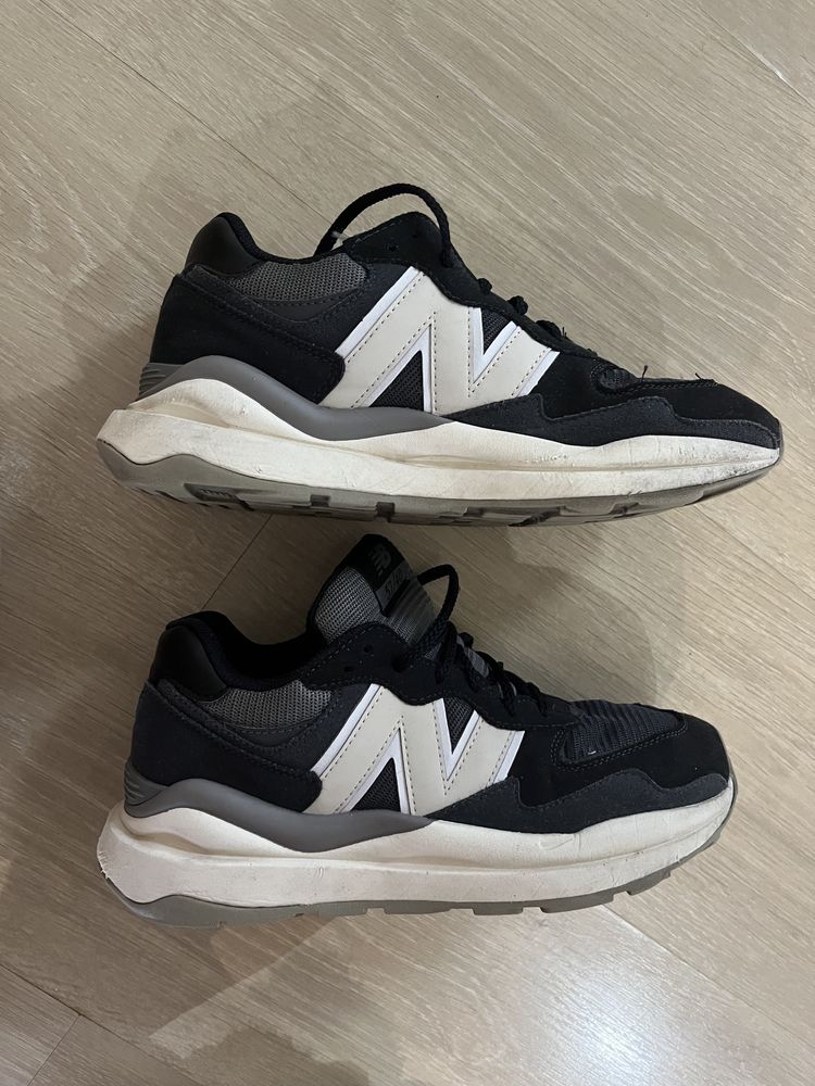 New balance маратонки