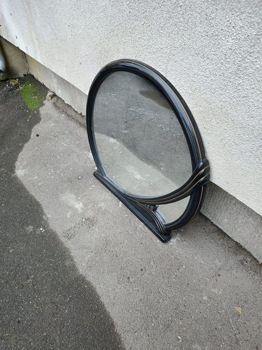 Vând oglinda de dimensiuni mari