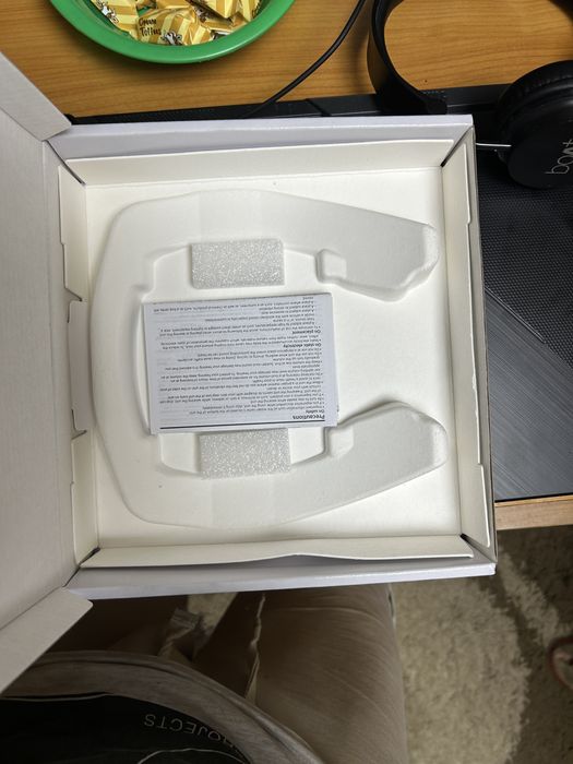 Vand casti sony wireless