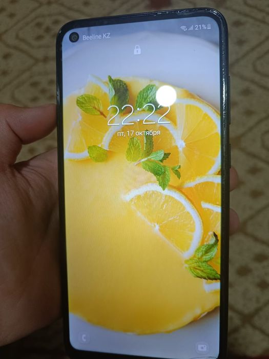 Самсунг а11 16 gb заряжается быстро отпечаток пальца Face I'd есть.