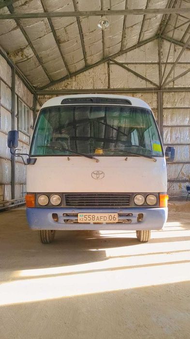 Продается Toyota Coaster 2007 года