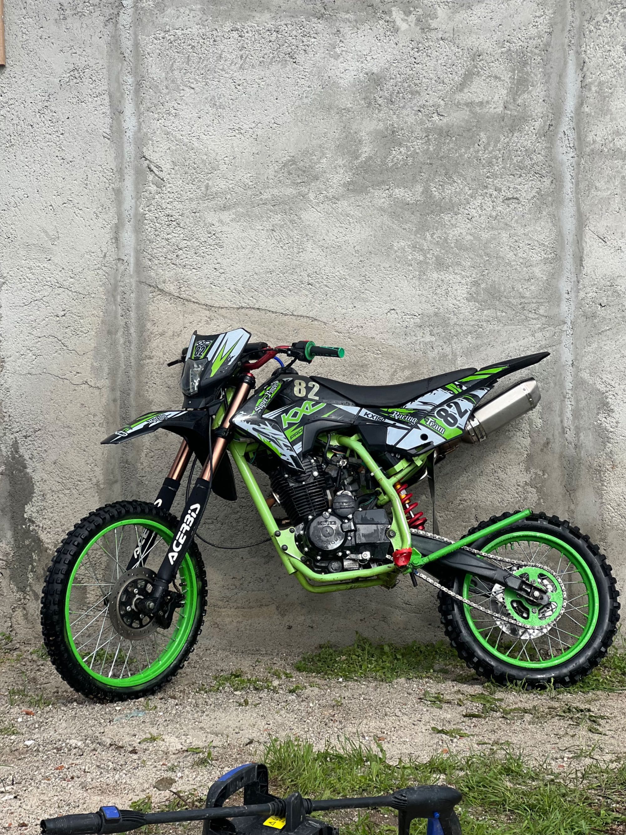 Prodavam krosov motor 150cc