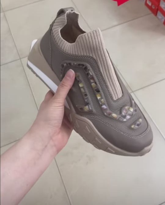 39р. Кожа, новые, на широкие ноги