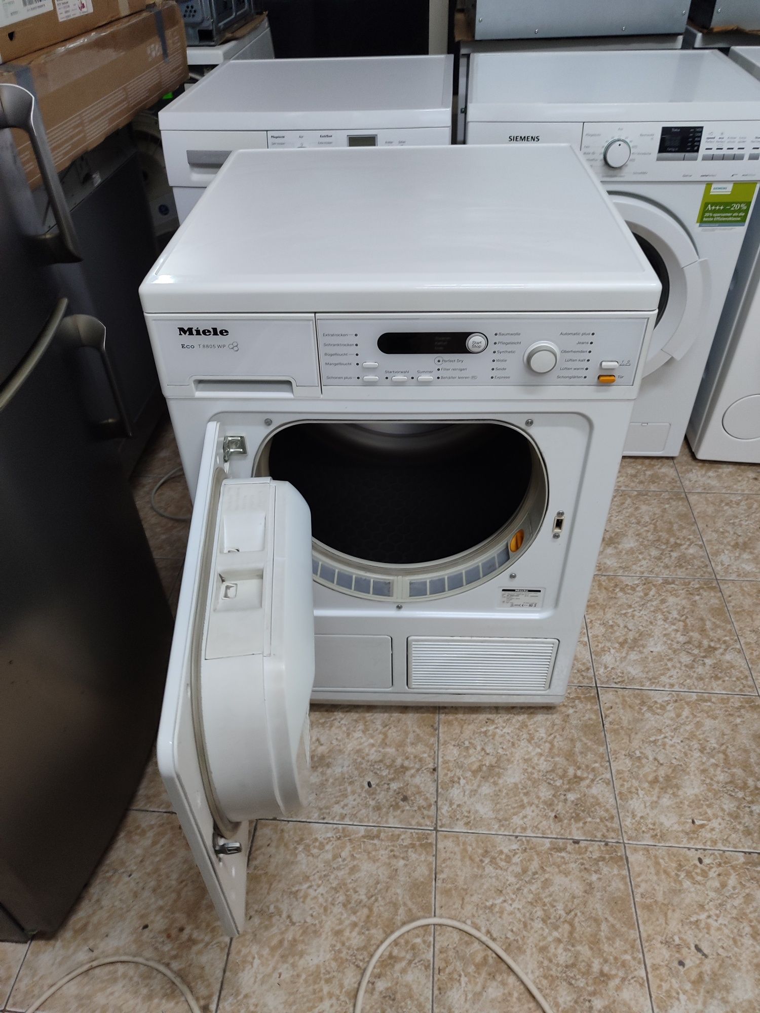 Сушилня Miele T8826WP - 7-8кг. Термопомпа А+