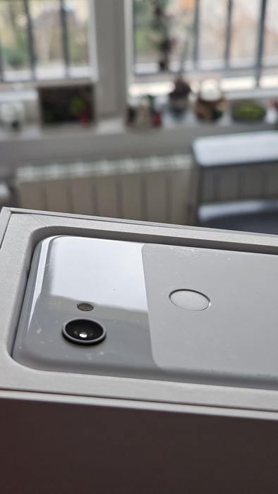 Телефон Google pixel 3A