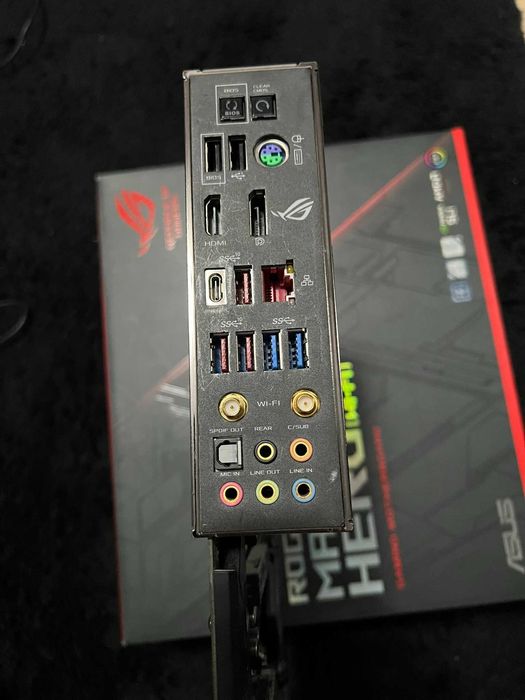 DEFECTĂ| Placa de baza ASUS ROG Maximus XI Hero (Z390) Piese/Reparație