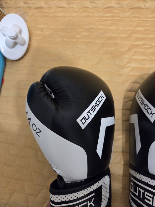 Manusi de box Decathlon