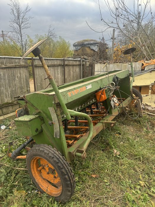 Semanatoare Amazone John Deere