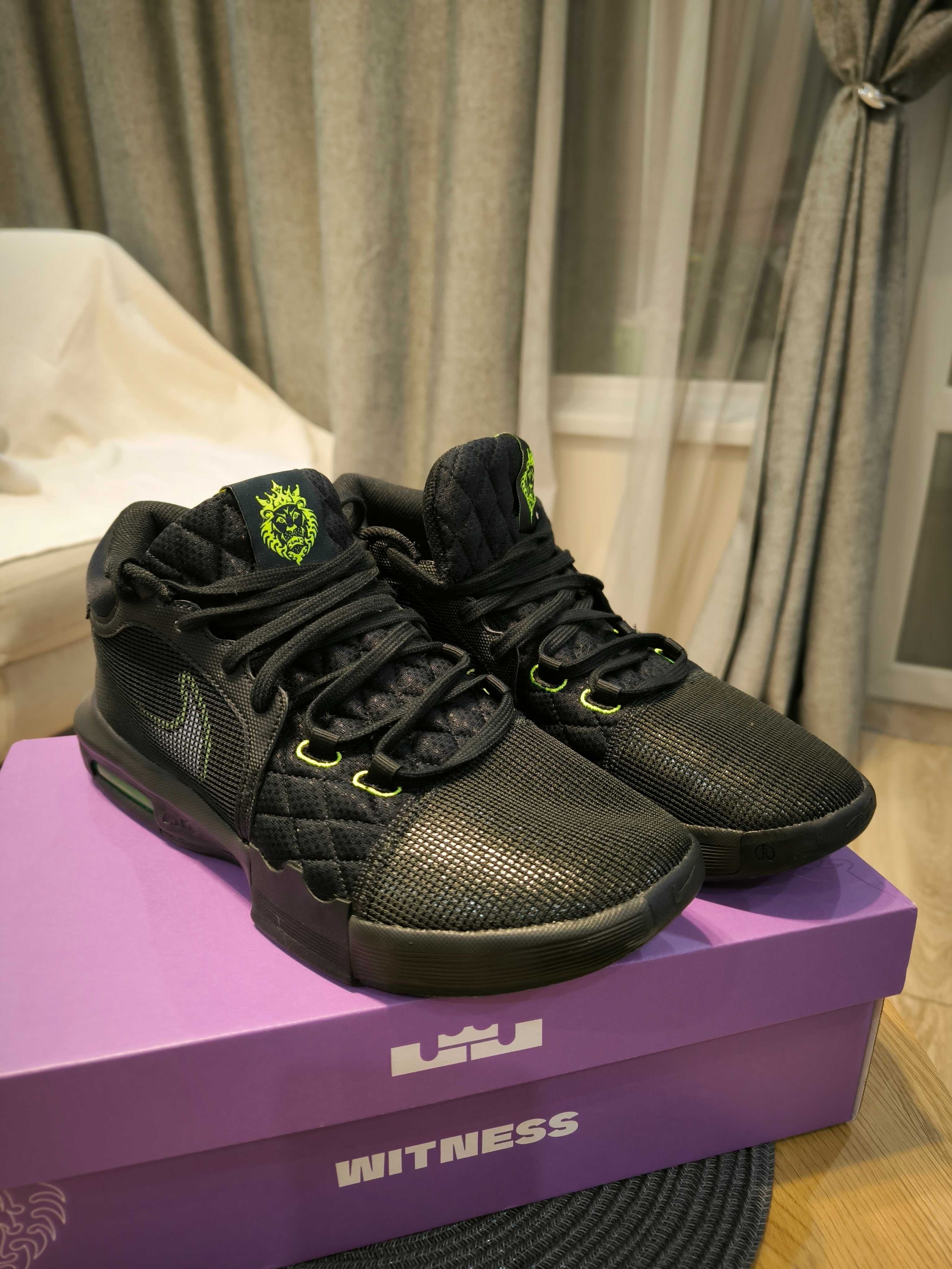 NIKE LeBron Whitness VIII Чисто Нови