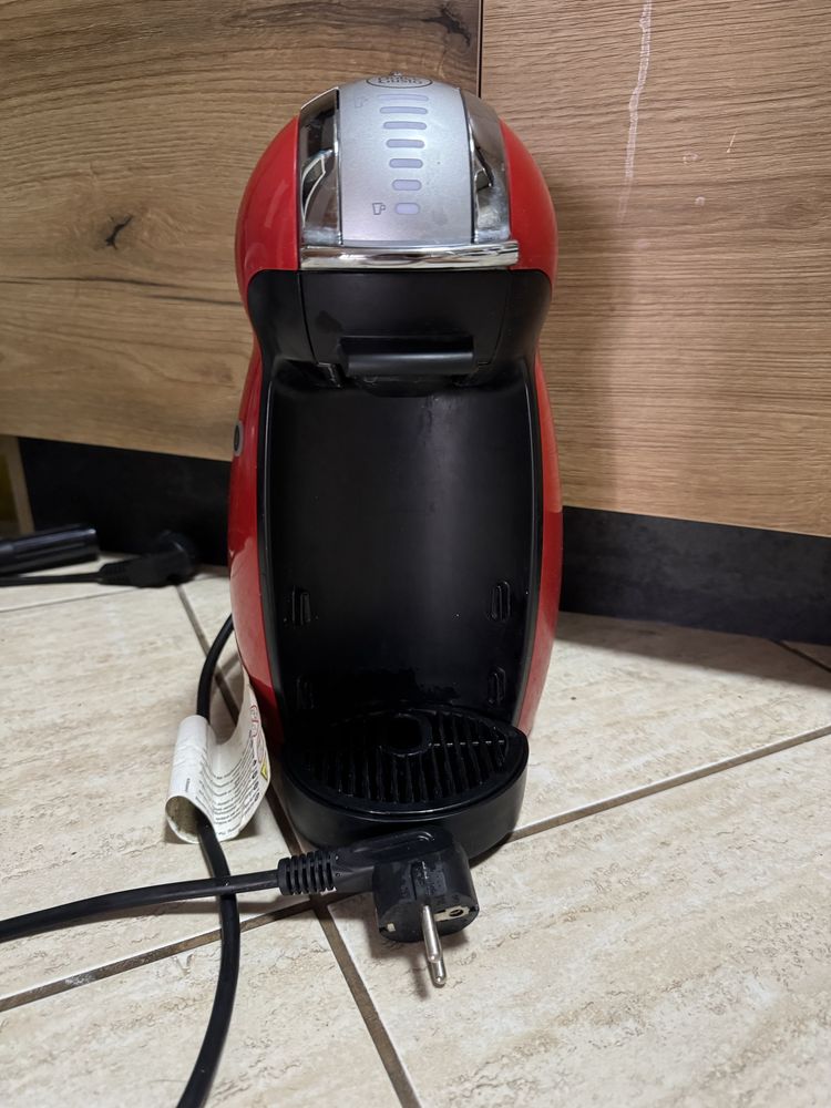 Кафемашина Dolce Gusto на капсули