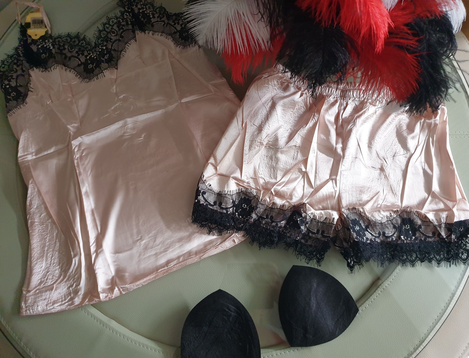 Pijamale dama ,satin ,calitate plus,modele deosebite