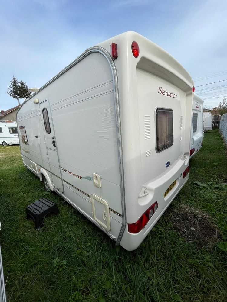 Bailey senator caravana