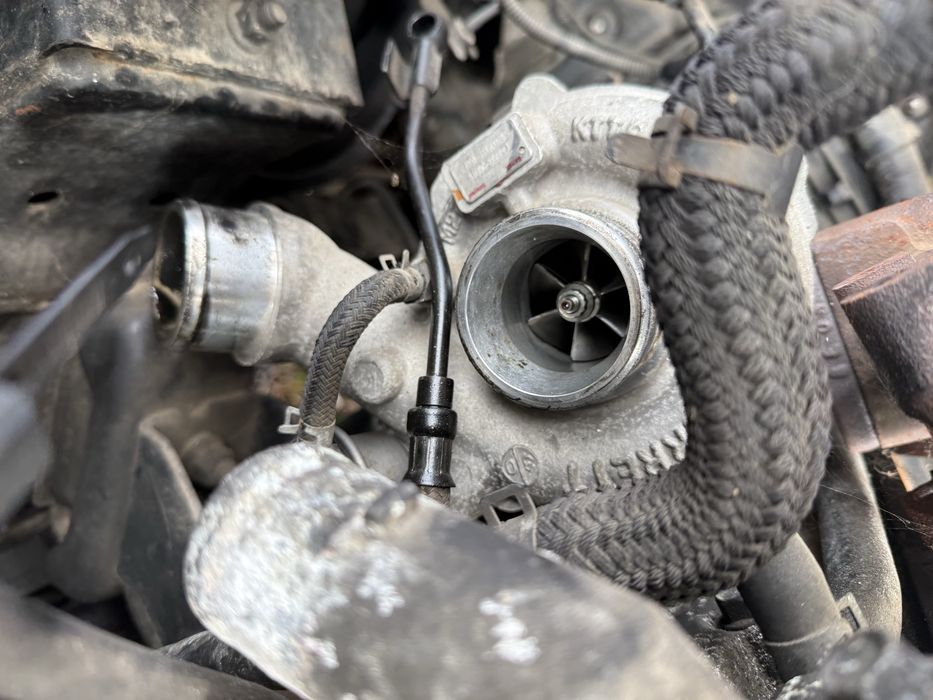 Kia Sorento 2,5 crdi 140ks na chasti/Киа Соренто 2,5црди 140к на части