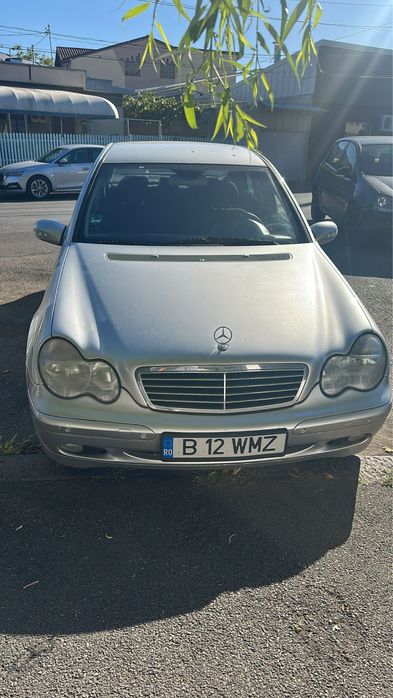 Mercedes Benz C180 Compresor Benzina  Automata 185.000 km