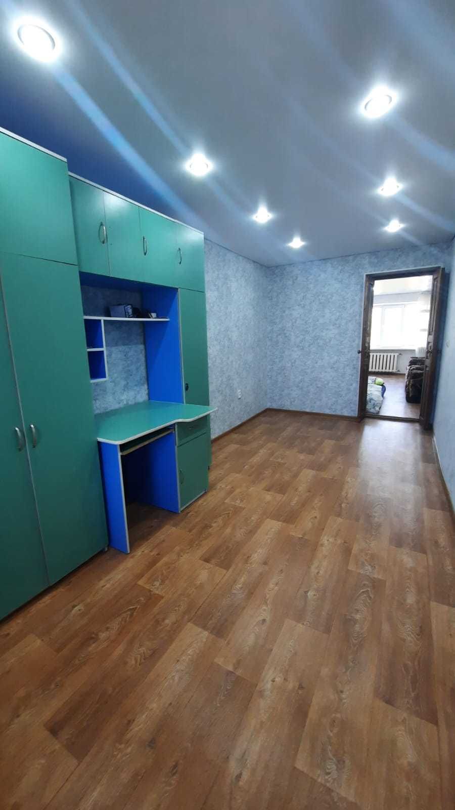Продам 3 комн квартиру р-н жд Вокзал
